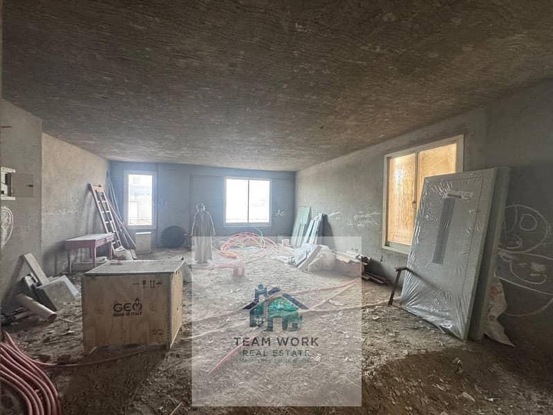 8 a5fbd76e-4b18-4fcd-a90f-bff4b968e8c4. jpg