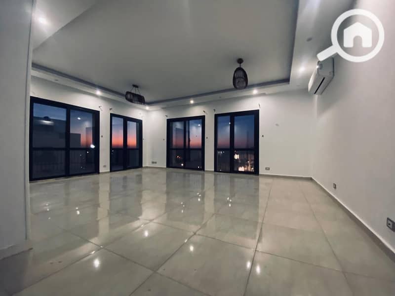 2 ac7df678-9981-44b1-bf36-34d00e1ae6c7. jpeg