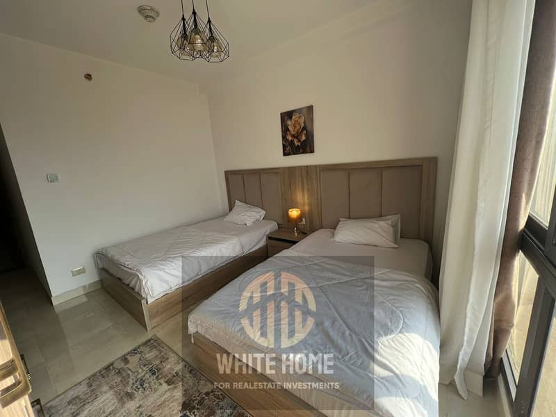 4 281765bd-1ffd-4656-827e-8e308b25e03c. jpeg