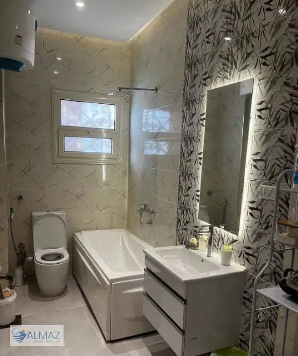 10 WhatsApp Image 2025-11-17 at 10.57. 53 AM. jpeg