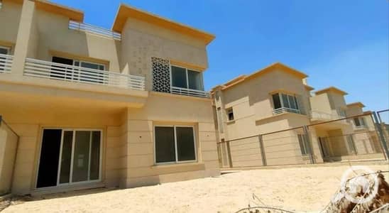 4 Bedroom Townhouse for Sale in 6th of October, Giza - WhatsApp Image 2024-07-09 at 1.14. 39 PM. jpeg