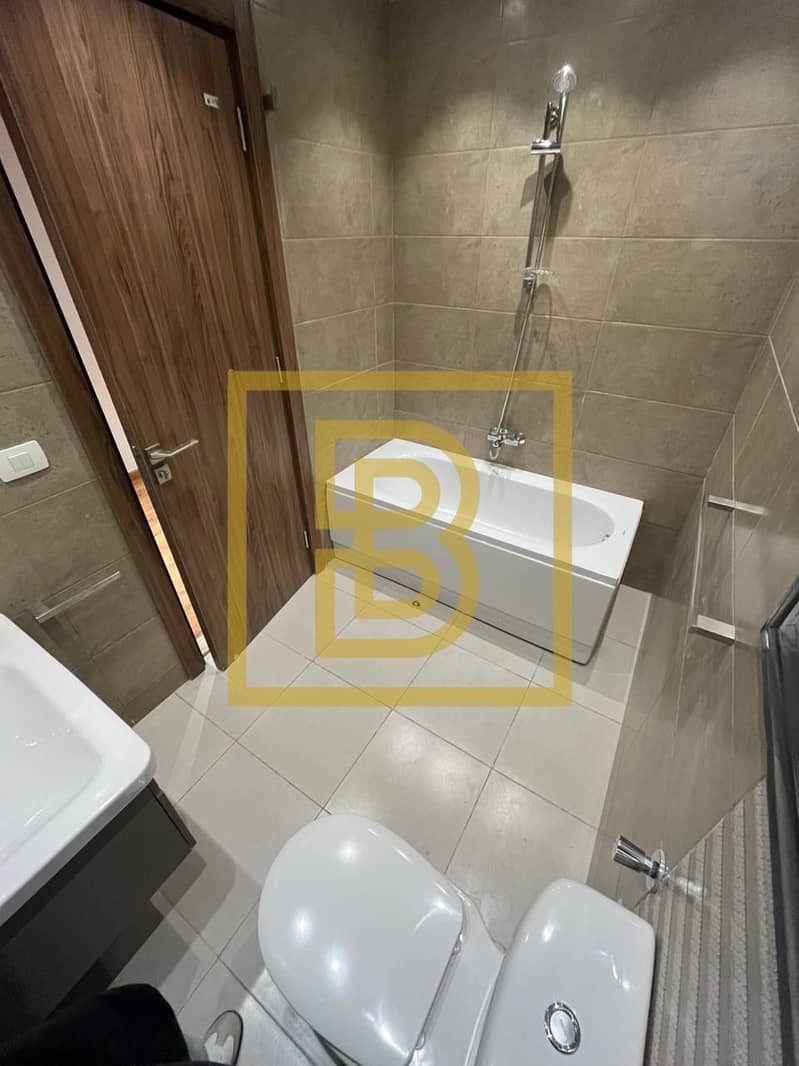 13 WhatsApp Image 2025-10-13 at 17.52. 24_5642bc72. jpg