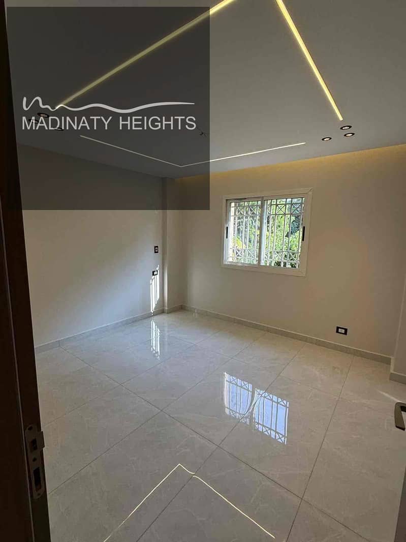 6 0f0cb264-1c38-4d0f-b4b3-063eca8be2ab. jpg