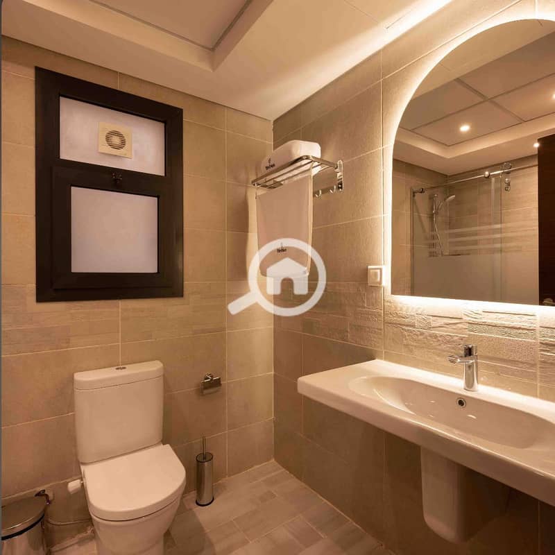 10 150eadde-1d5c-4e47-b04c-458d84b5e54f. jpg