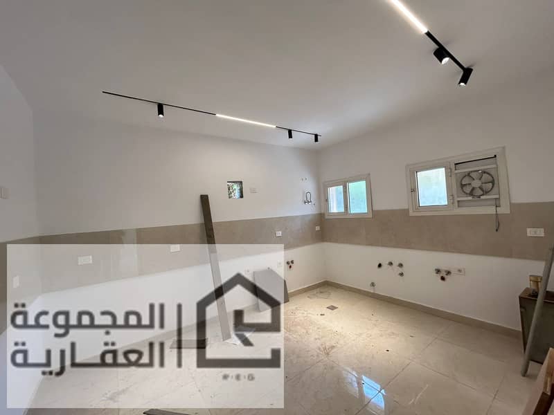 8 6f805dd9-8d81-4406-b24c-d4c998093294. jpg