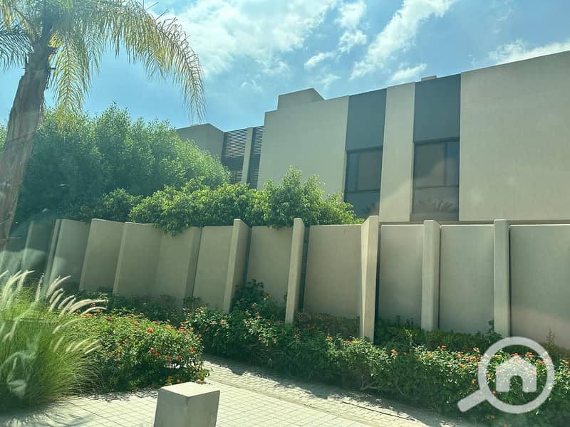 2 WhatsApp Image 2025-09-25 at 3.56. 04 PM (1). jpeg