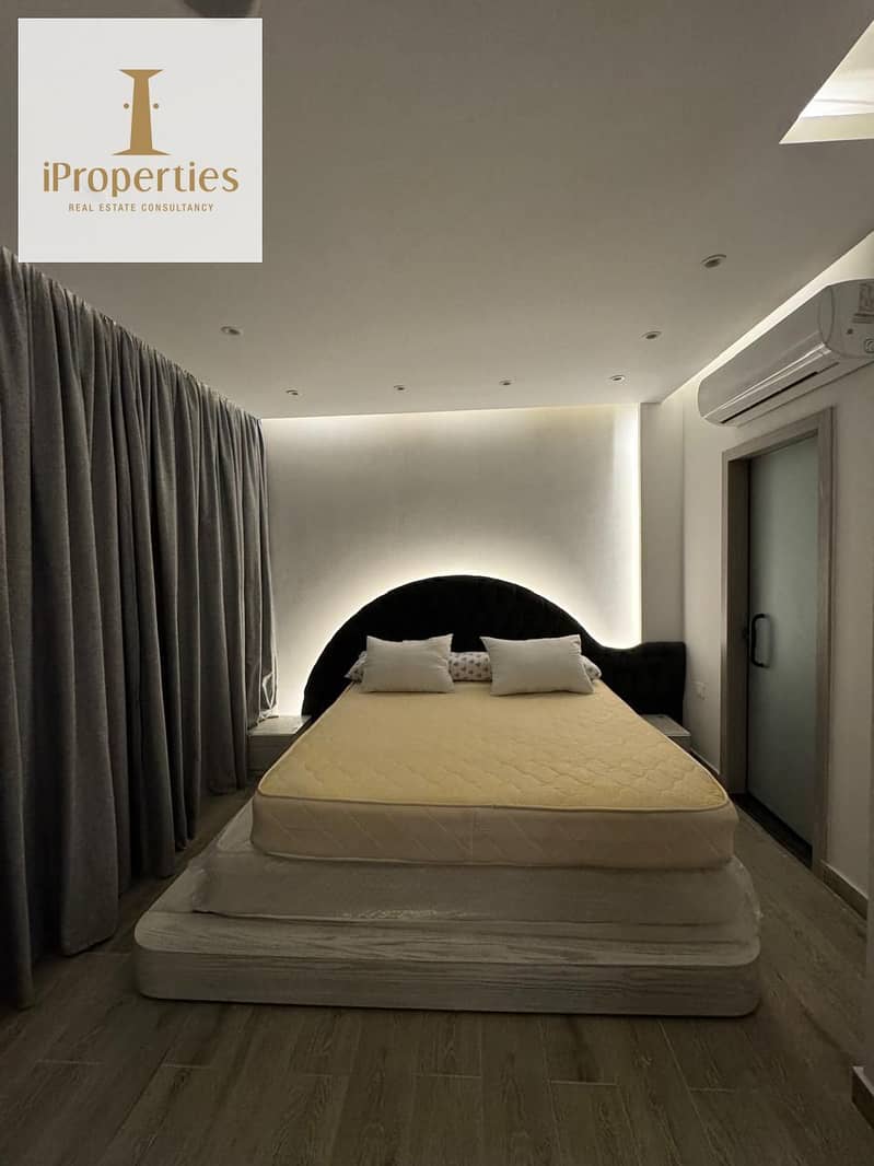 5 4465f588-c549-4626-b660-d8a3424f59b1. jpeg