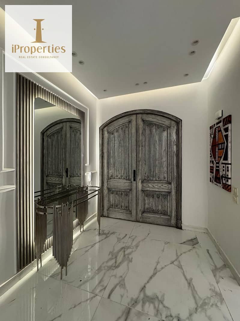 7 7bea7984-46ff-4117-b32e-d9df32242c1b. jpeg