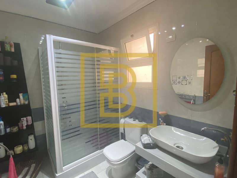 5 WhatsApp Image 2025-11-16 at 12.48. 42_ace349dc. jpg