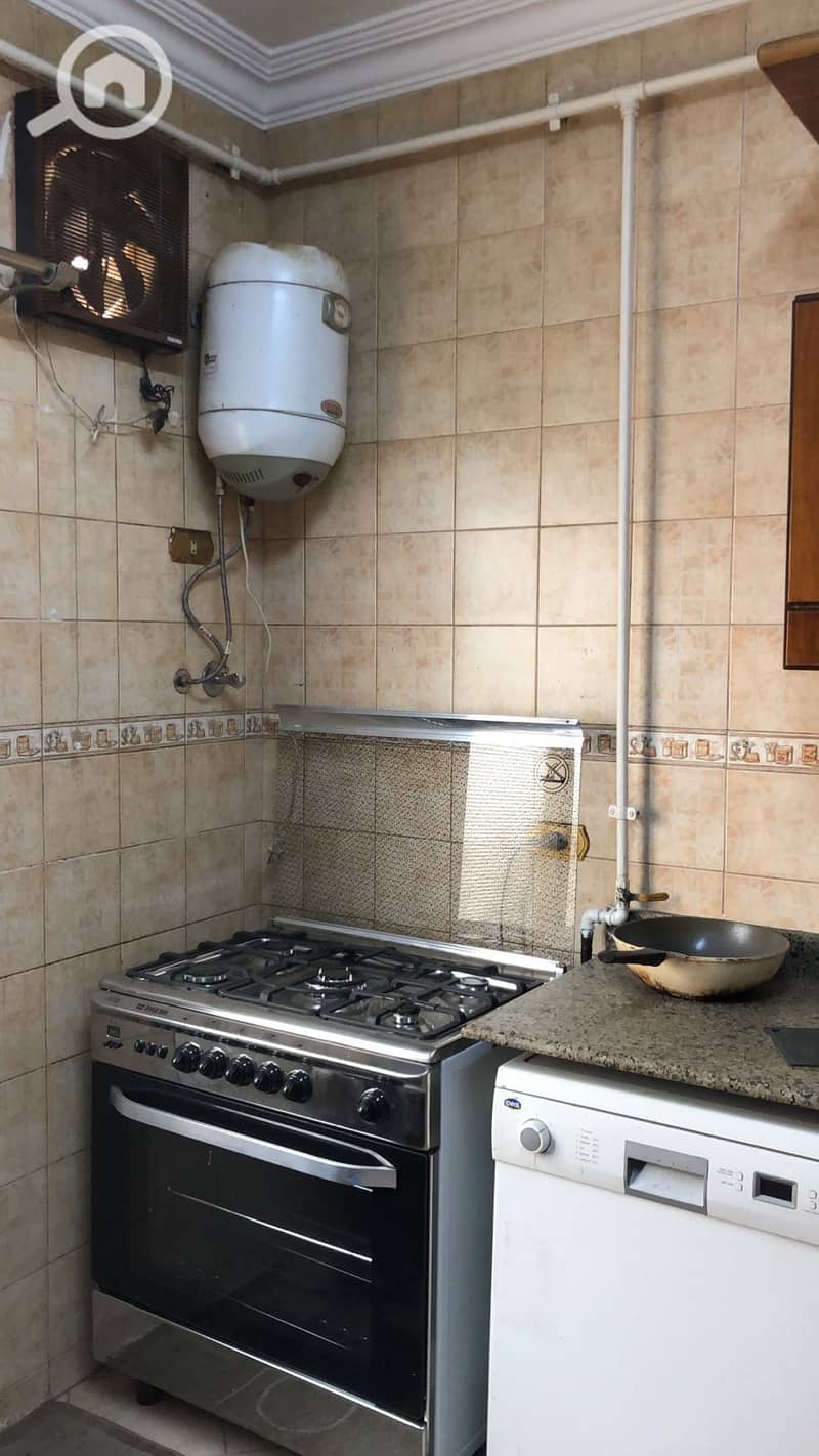 12 34e2a14c-0267-4a95-bc7a-5be445444e71. jpg