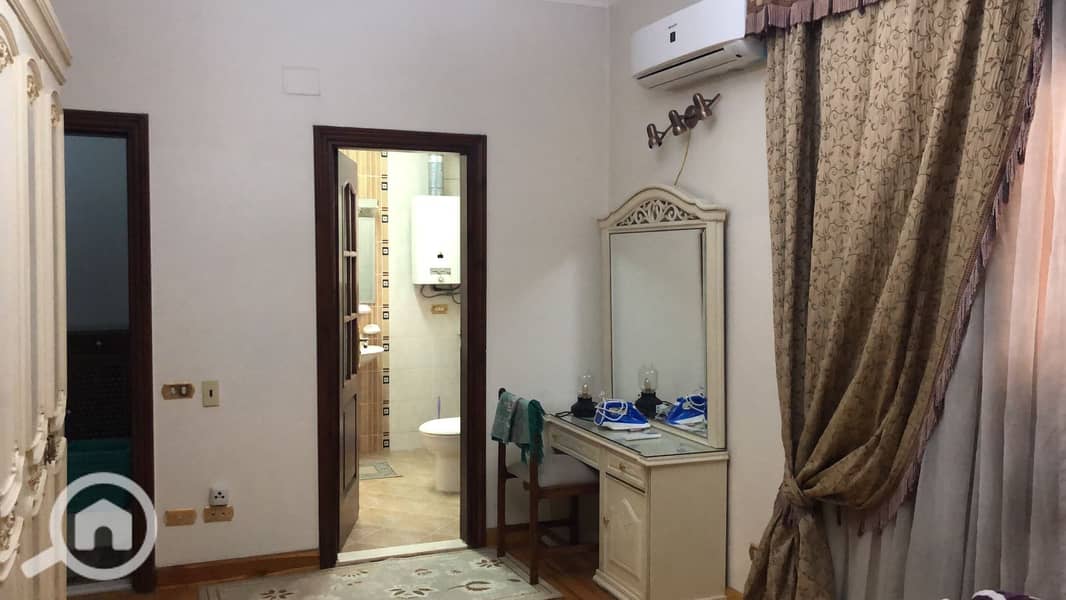 22 2692bcb2-1ba3-4b20-b4b5-7fb8b19b1e77. jpg