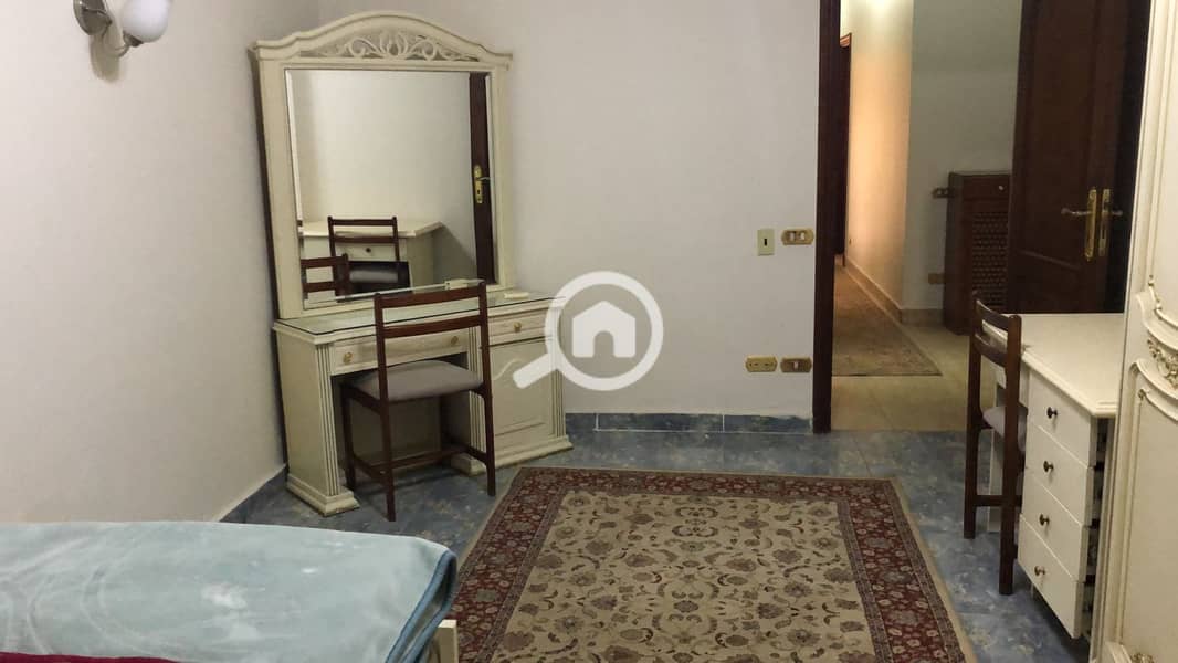 30 e7e52a64-3ceb-4f26-900f-39b40f1ce87d. jpg