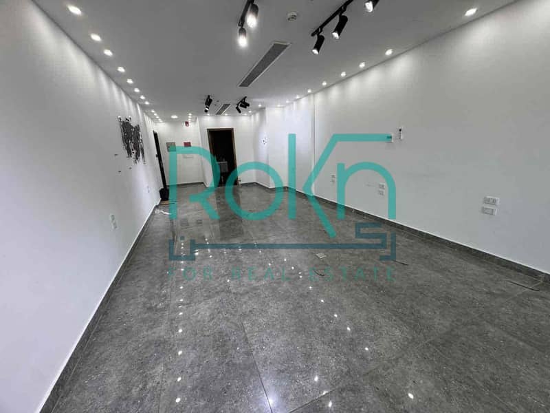 4 45a872fa-e3d7-4813-828f-d5992d0afcbc. jpg