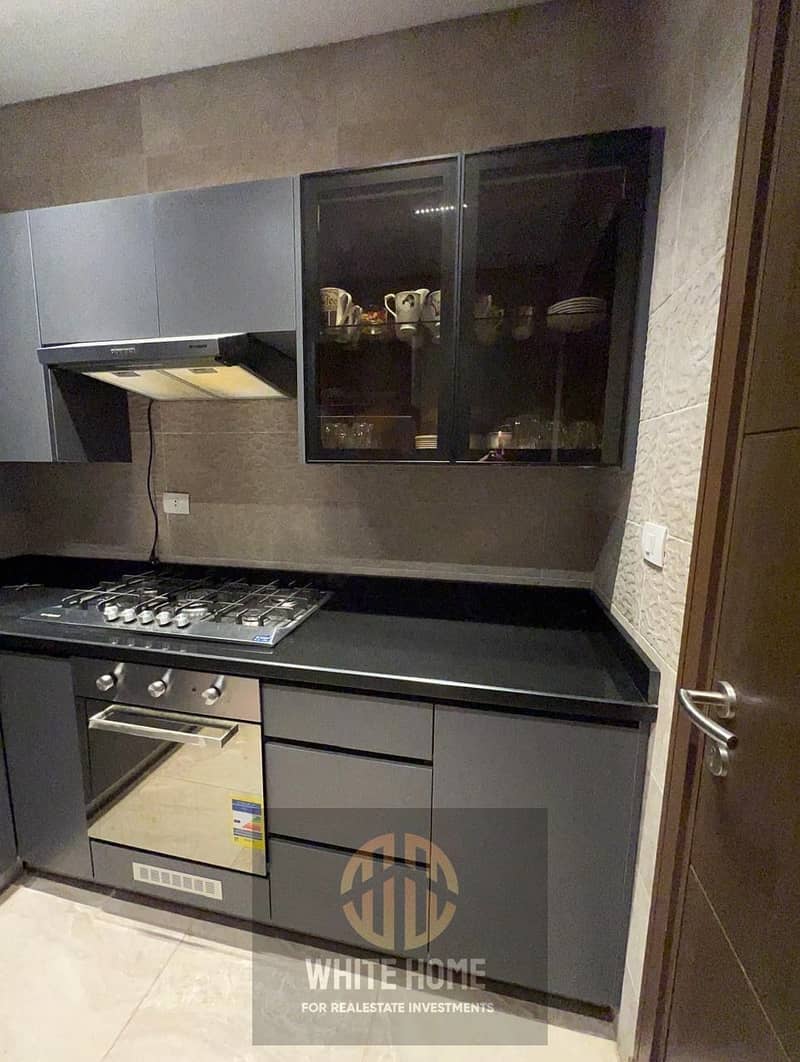 6 5a9ed46c-fc80-41b8-806a-7c9cb127c6ab. jpeg