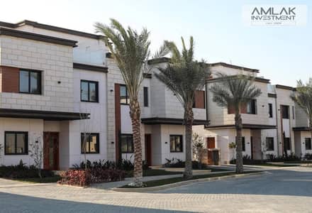 4 Bedroom Townhouse for Sale in New Cairo, Cairo - b65bec71-0b82-4bfc-81ad-e0705cb02147. jpeg 4 Bedroom Townhouse for Sale in New Cairo, Cairo - b65bec71-0b82-4bfc-81ad-e0705cb02147. jpeg