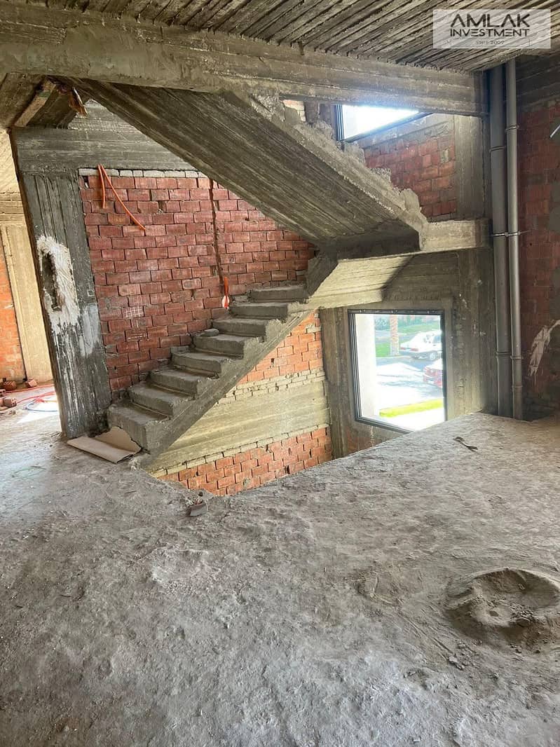 9 bc5be739-295c-432d-b060-709e5cca5f59. jpeg