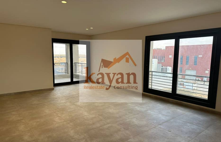 8 9a43d8fc-04b2-4b59-a965-3d8418d4aa8f. jpg