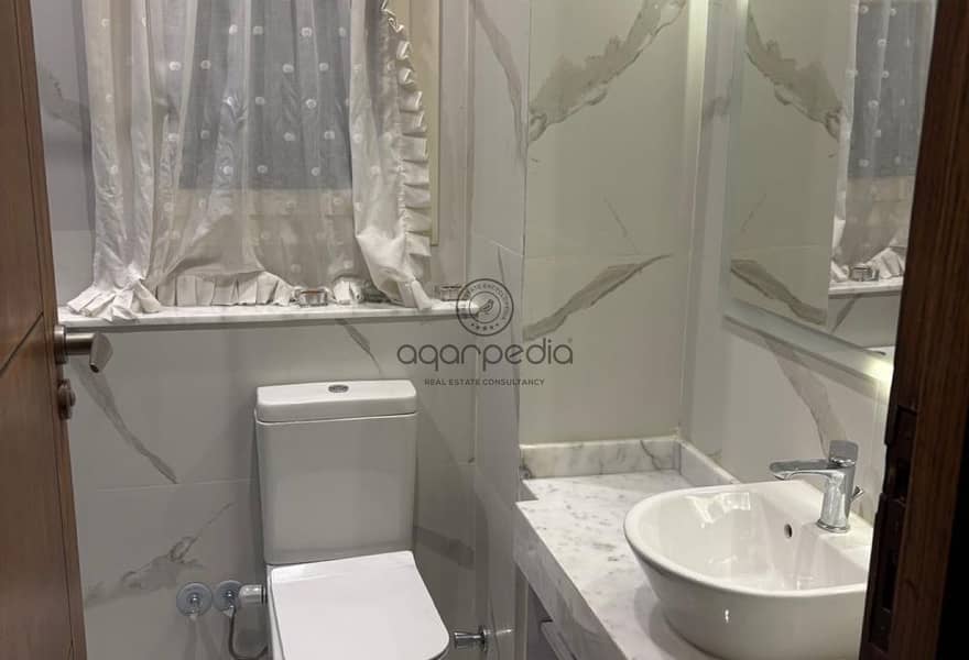 8 b3cac1d5-00f6-4d96-8003-223352b38d10. jpg