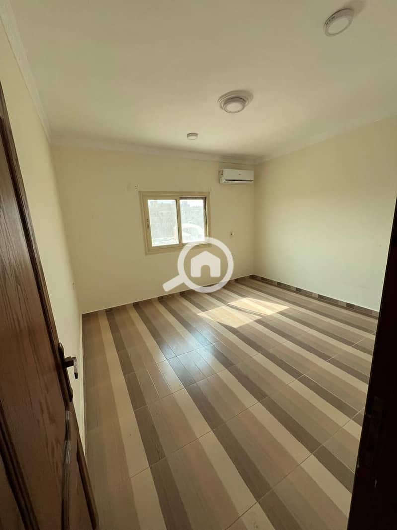 3 WhatsApp Image 2025-11-17 at 1.49. 37 PM. jpeg