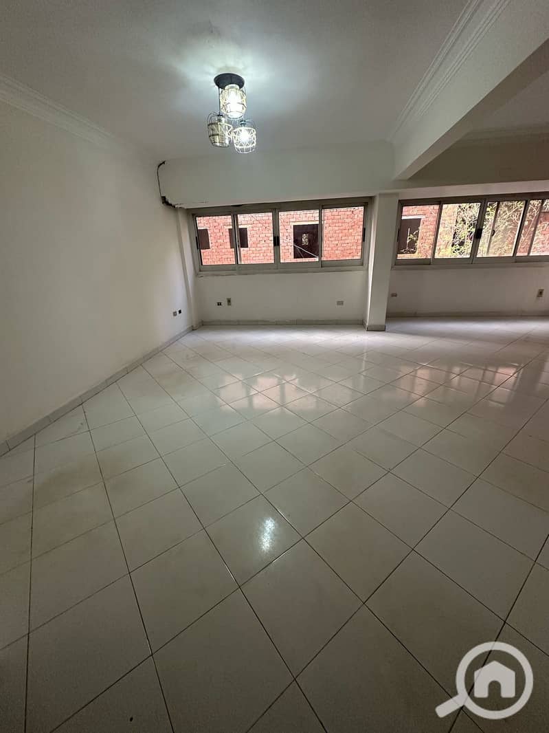 5 7663d320-6c7e-48ab-916f-7cdab7f575cb. jpeg