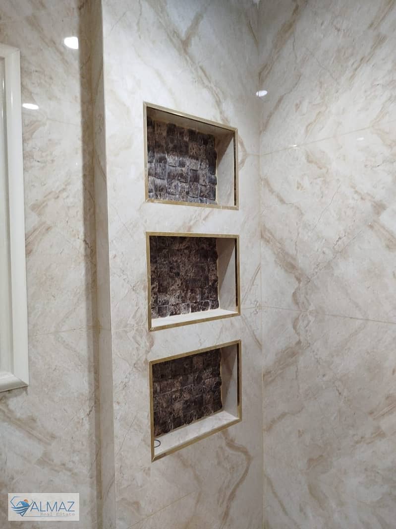 15 WhatsApp Image 2025-11-17 at 1.20. 56 PM (1). jpeg