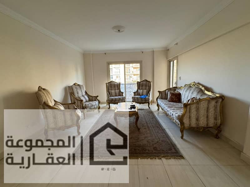 3 9821d8fc-0443-4483-b95d-7494a0a42c0a. jpg