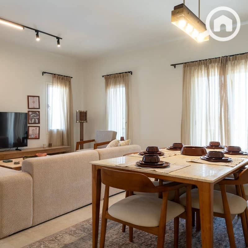 2 39b50db2-d681-4eb2-8ad2-130b1f4b1338. jpg