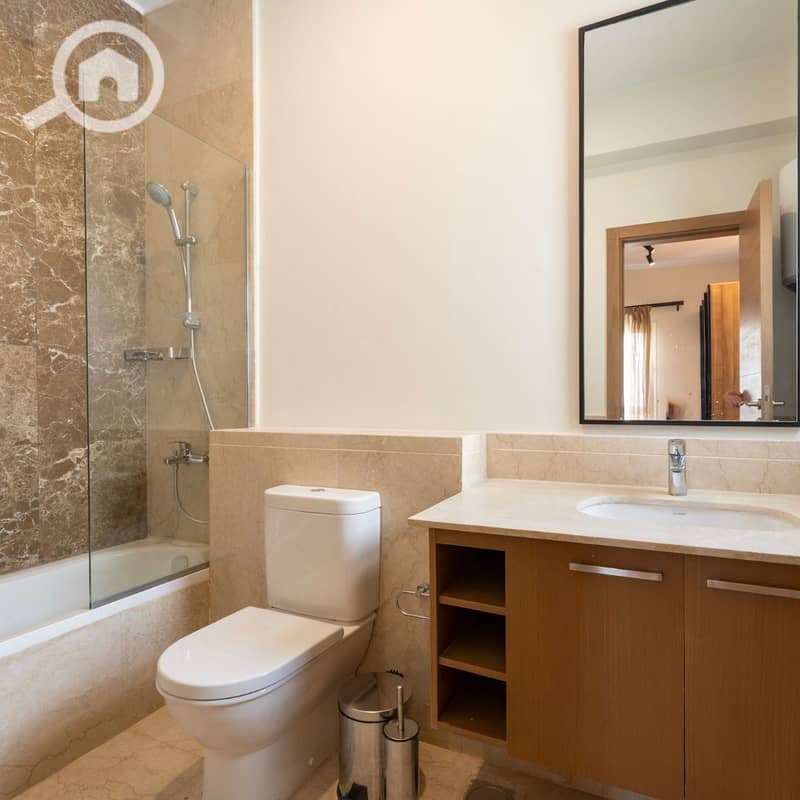 8 90de0c8f-6046-436c-9dbe-4dad21bf707b. jpg