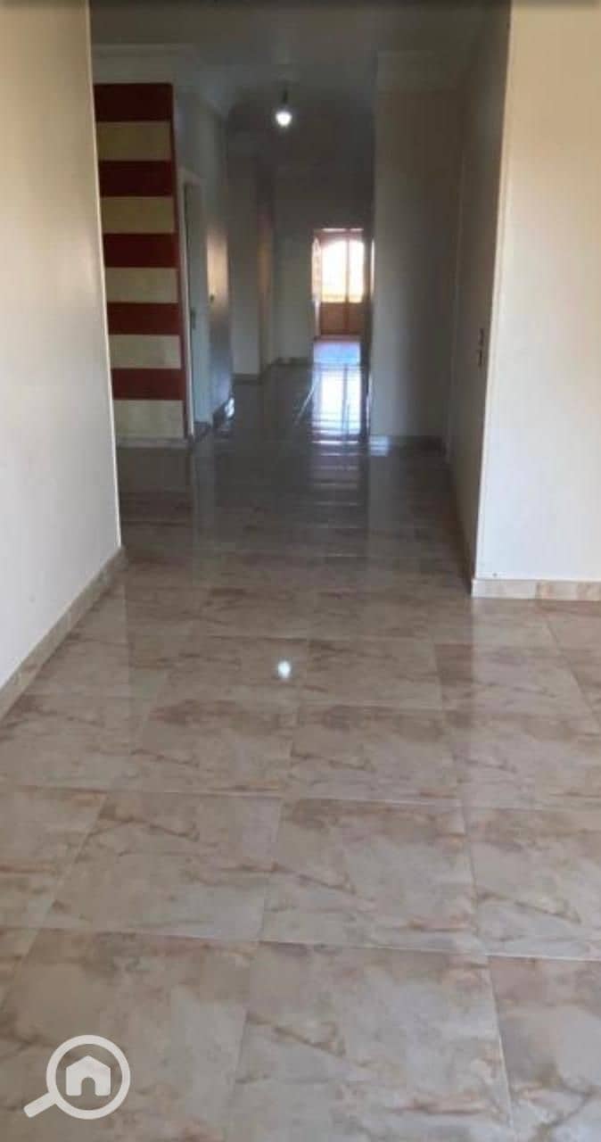 5 WhatsApp Image 2025-11-17 at 13.37. 08_d2406933. jpg