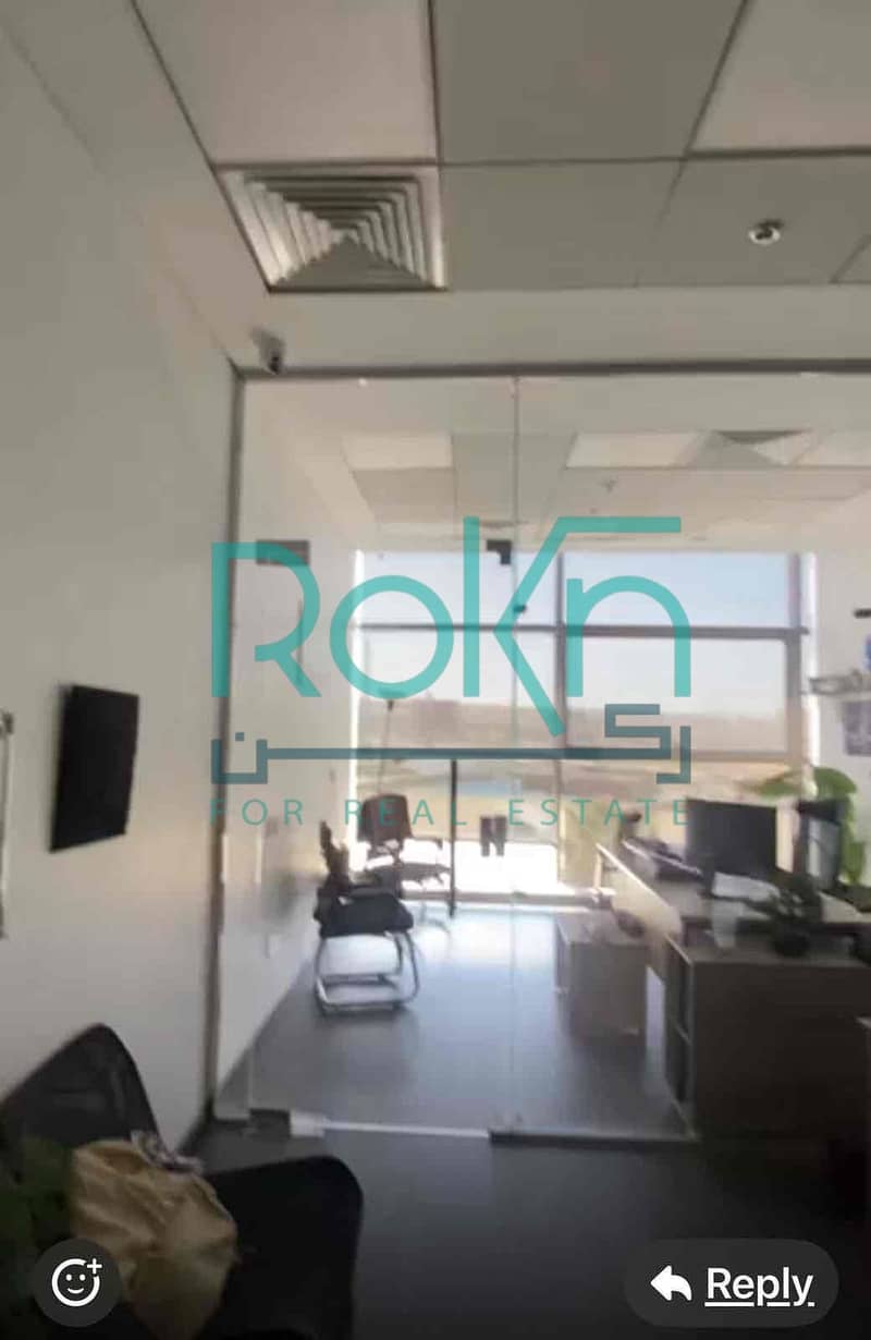 3 3011128a-bd27-49b9-940a-eda21163cf1b. jpg