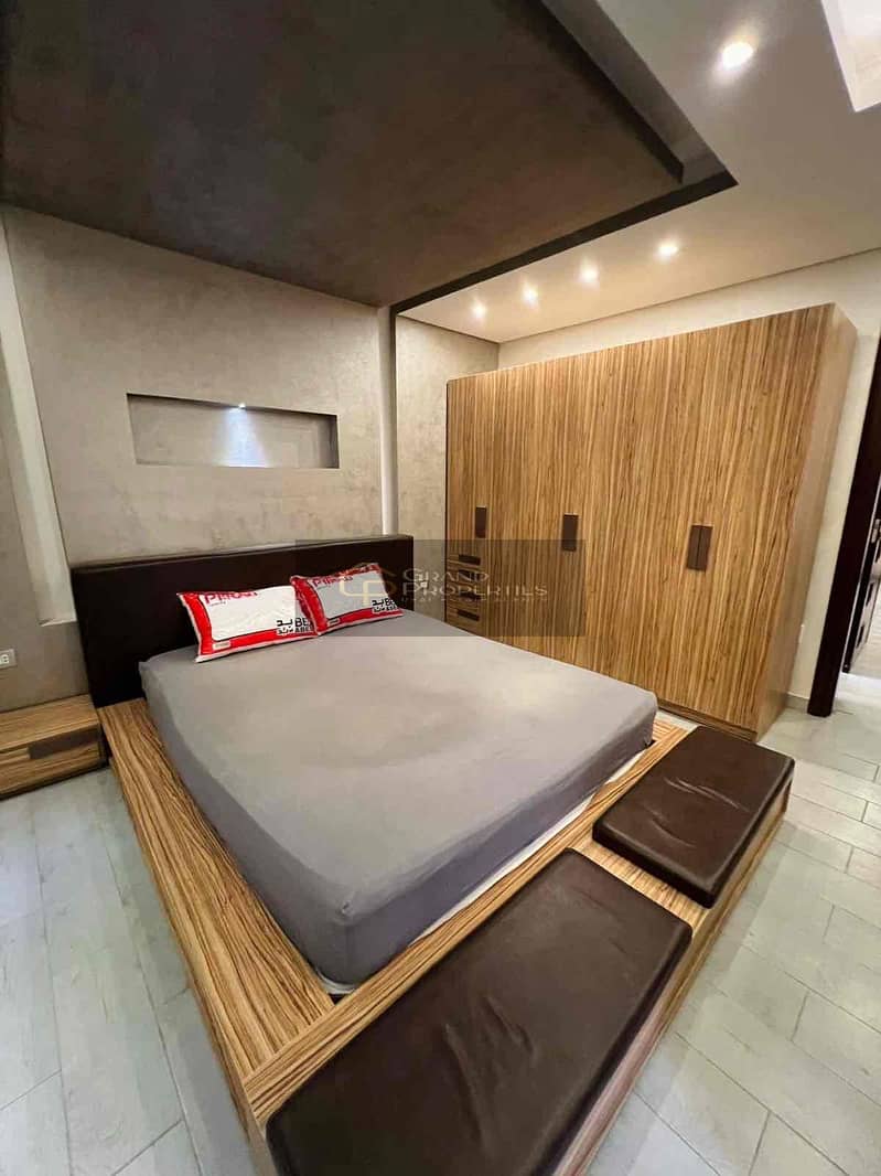 4 31b4fa67-c4ac-4816-b1e6-523daff9c801. jpg