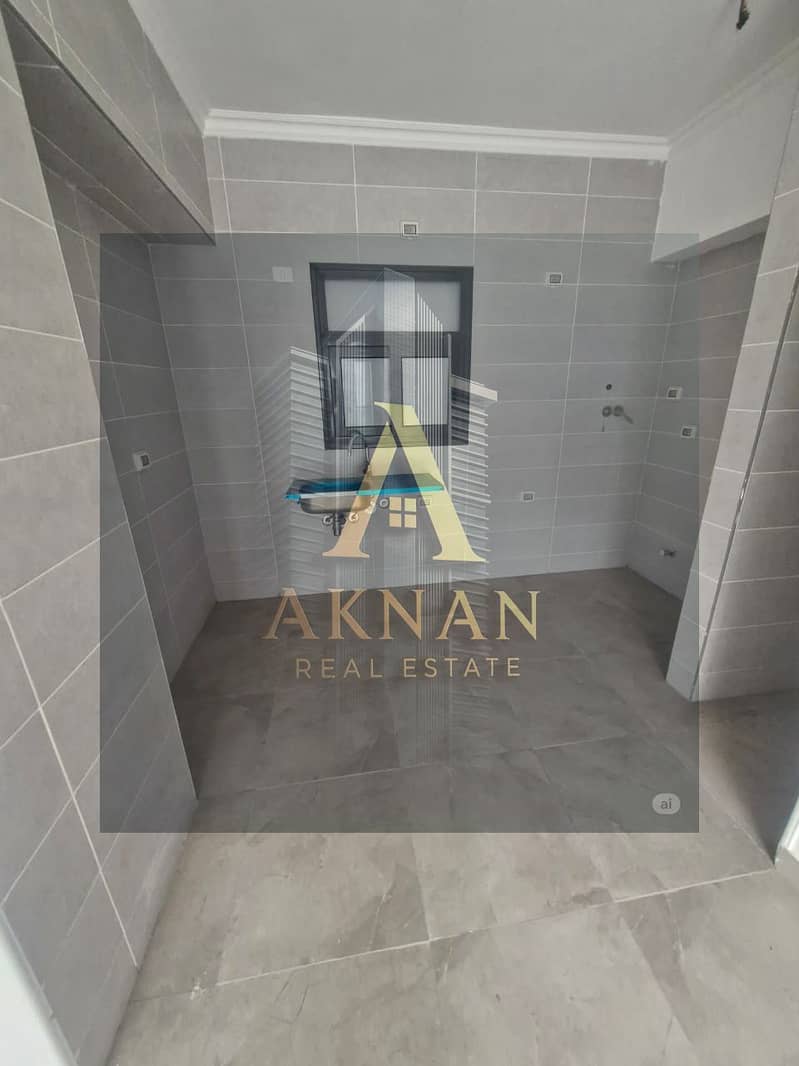 4 WhatsApp Image 2025-11-17 at 14.05. 19 (3). jpeg