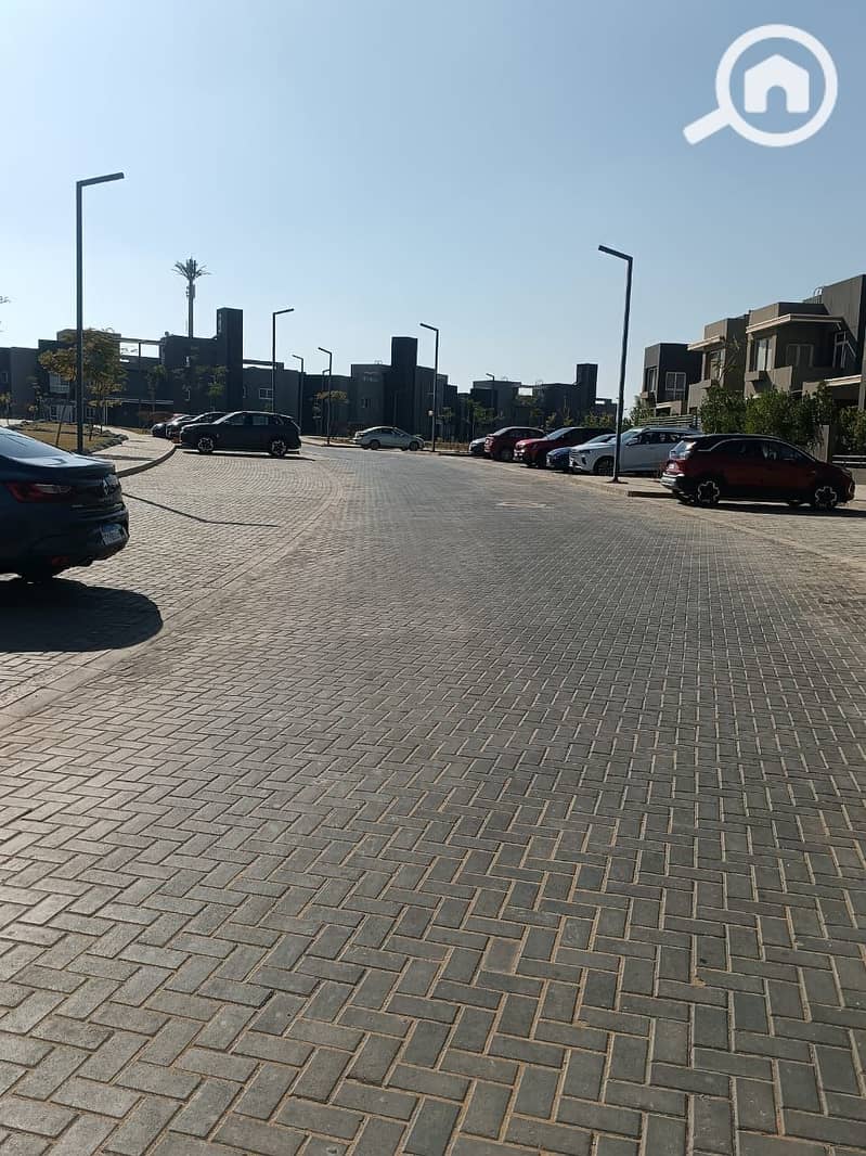 4 WhatsApp Image 2025-11-12 at 12.25. 50 (1). jpeg. jpg