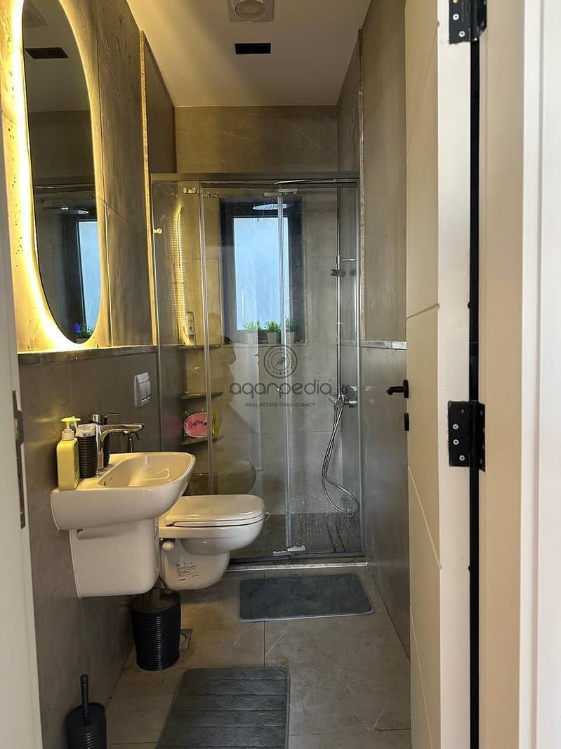 12 WhatsApp Image 2025-09-22 at 12.49. 03 PM (2). jpeg