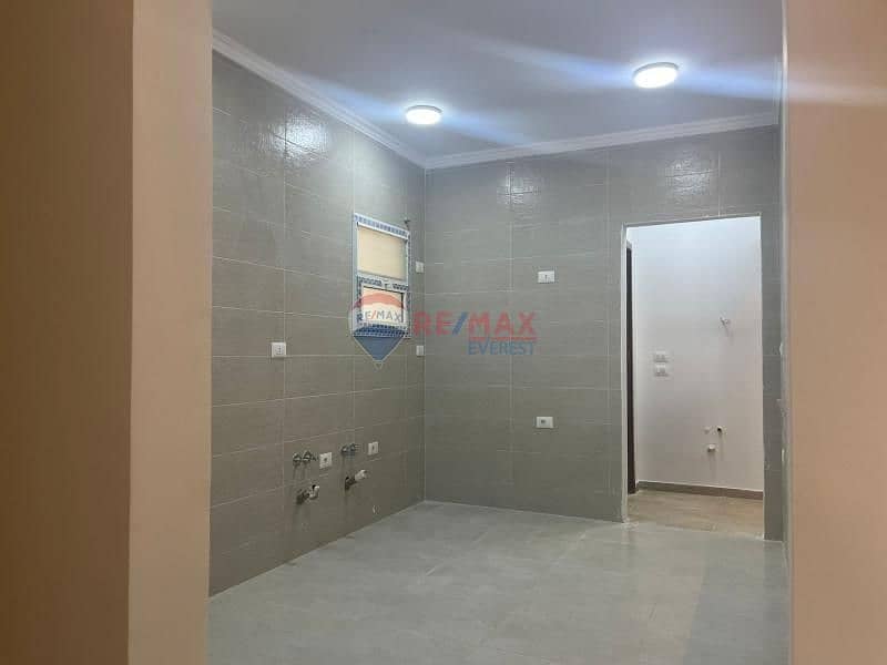 7 9cf880d9-b512-4cc0-bd83-062d57e7215a. jfif. jpg