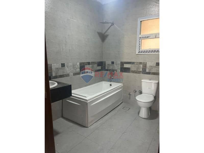 9 6a96d2c7-202f-4724-af93-b5680ea6540d. jfif. jpg