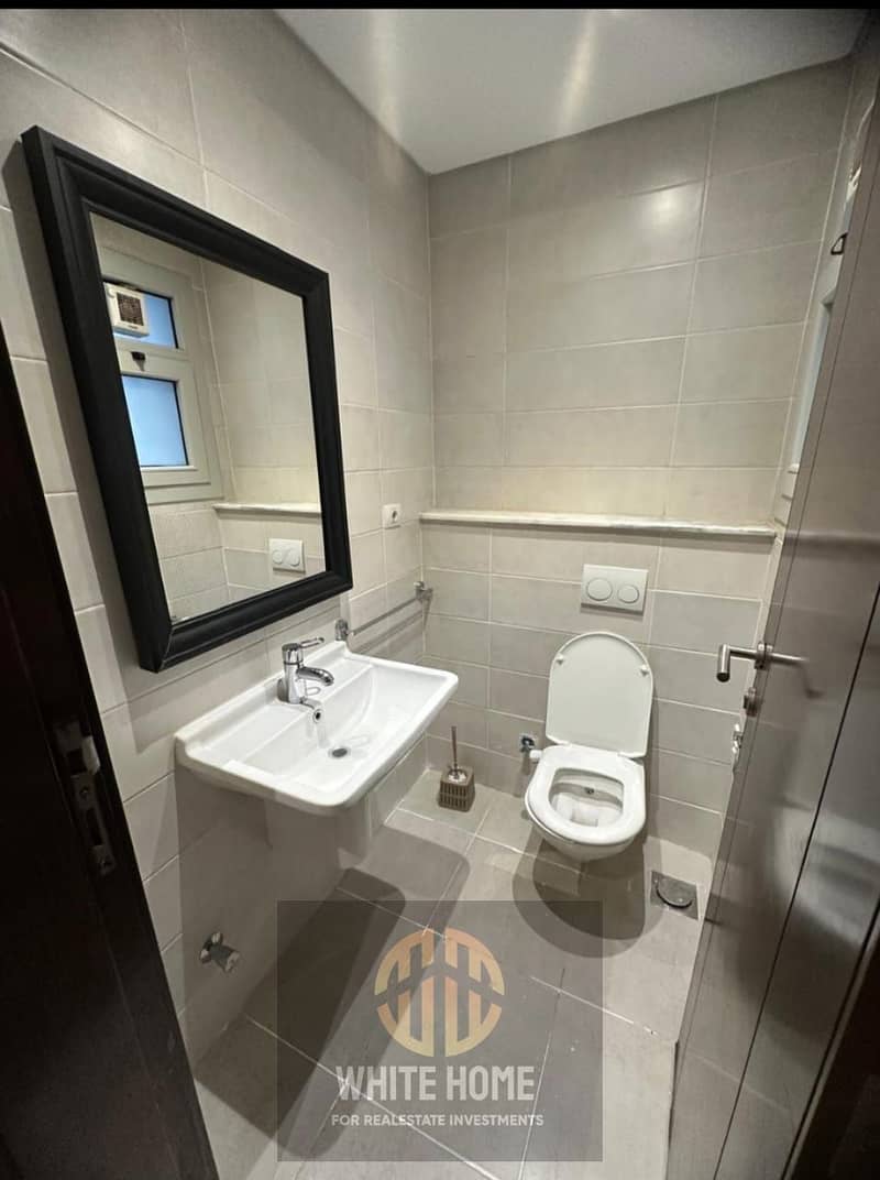 10 708f0066-3728-4646-b262-34bccb6f3cbc. jpeg