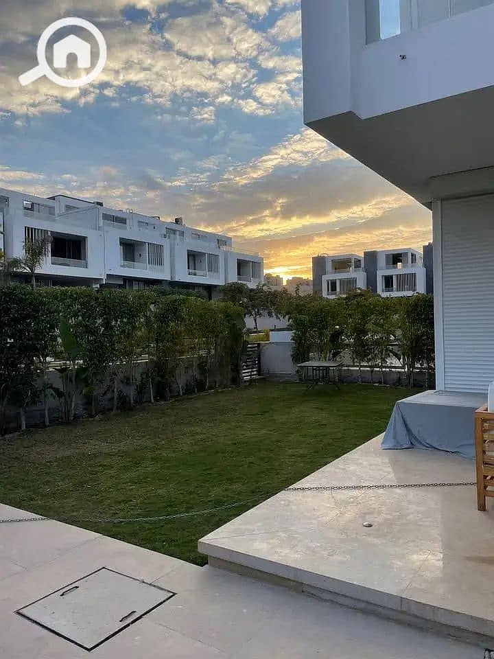 2 32569332-800x600. jpg