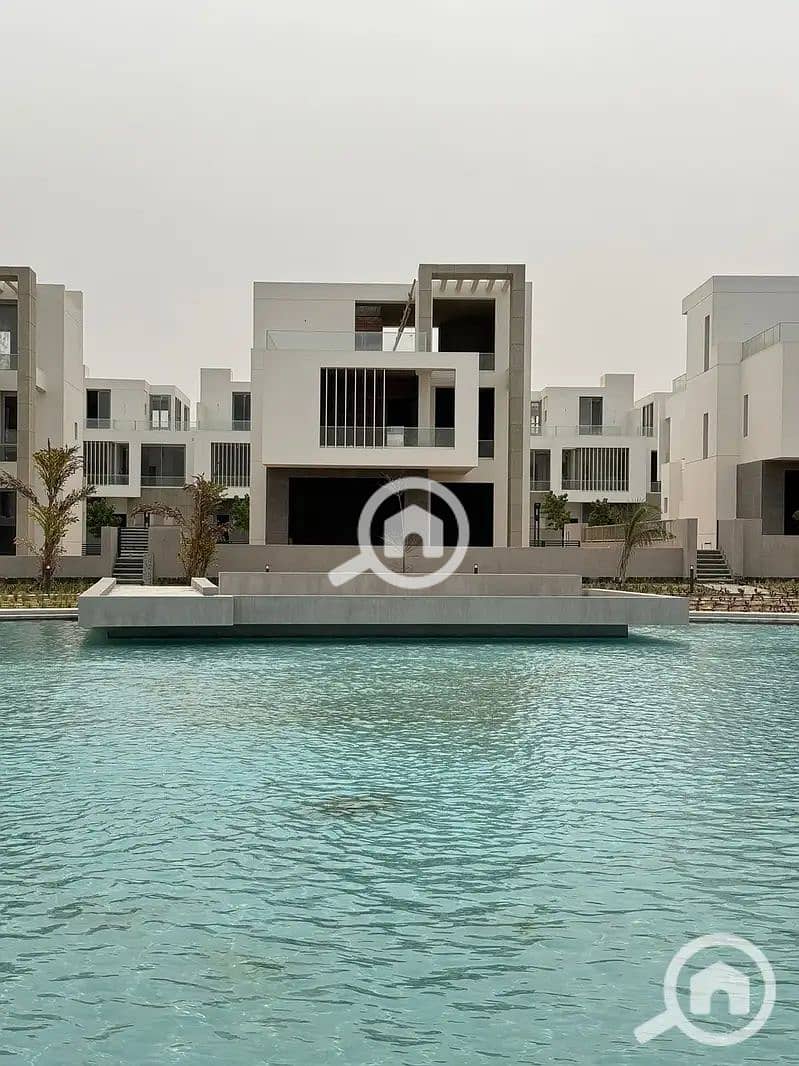 5 32188510-800x600. jpg