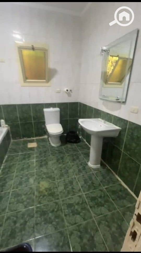 13 WhatsApp Image 2025-11-17 at 13.55. 41_d42cdbca. jpg