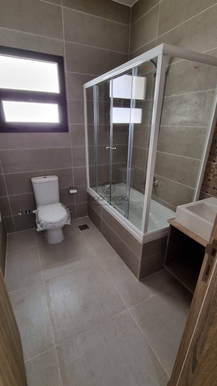 2 WhatsApp Image 2025-09-09 at 6.11. 01 PM. jpeg