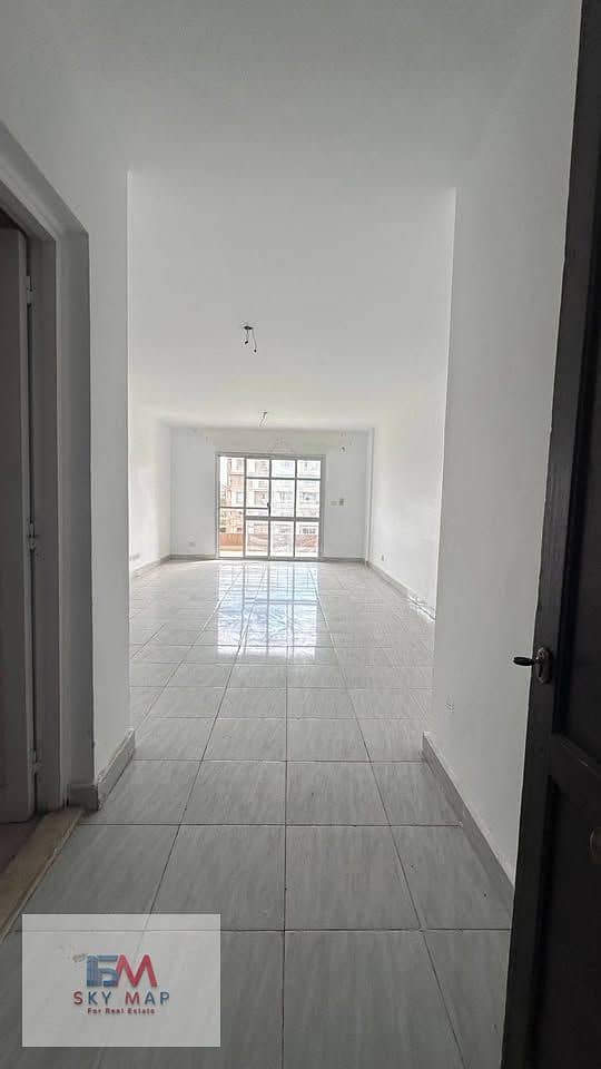 3 582058306_24869452986071763_1613311557967760703_n. jpg