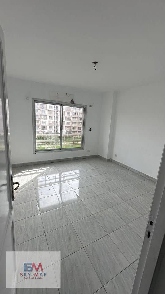 8 584295429_24869453119405083_6883247918933034874_n. jpg