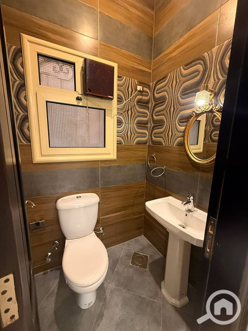 8 WhatsApp Image 2025-11-16 at 12.24. 48 AM (1). jpeg