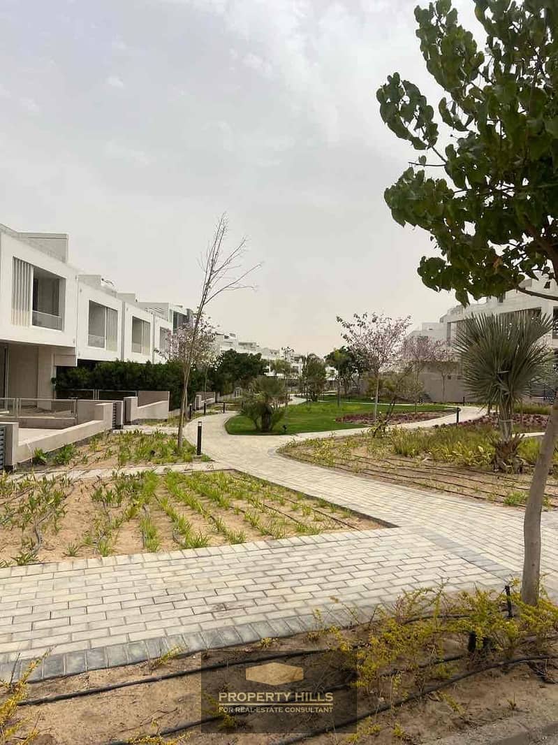 15 194076c6-9796-4c23-b296-1ebfb7c2f169. jpg