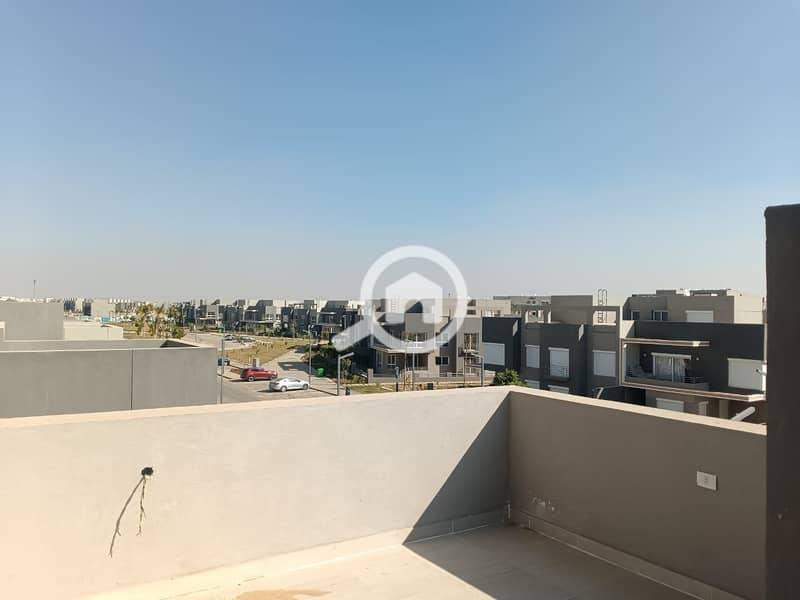 13 WhatsApp Image 2025-11-12 at 12.25. 53. jpeg. jpg