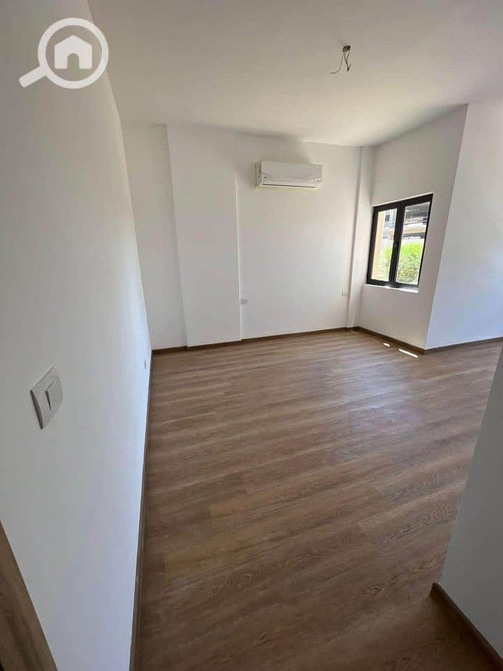 5 WhatsApp Image 2025-11-13 at 1.03. 45 PM (2). jpeg