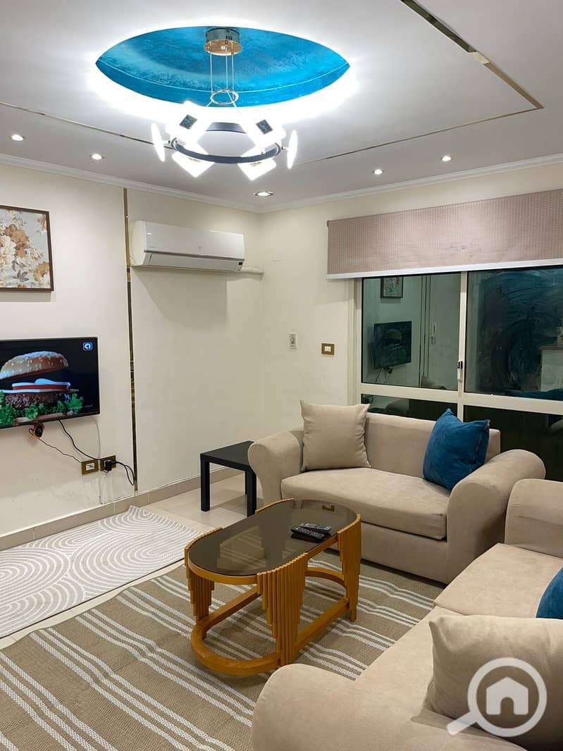 2 b82d211b-9891-4748-acd1-3b8a09748401. jpeg