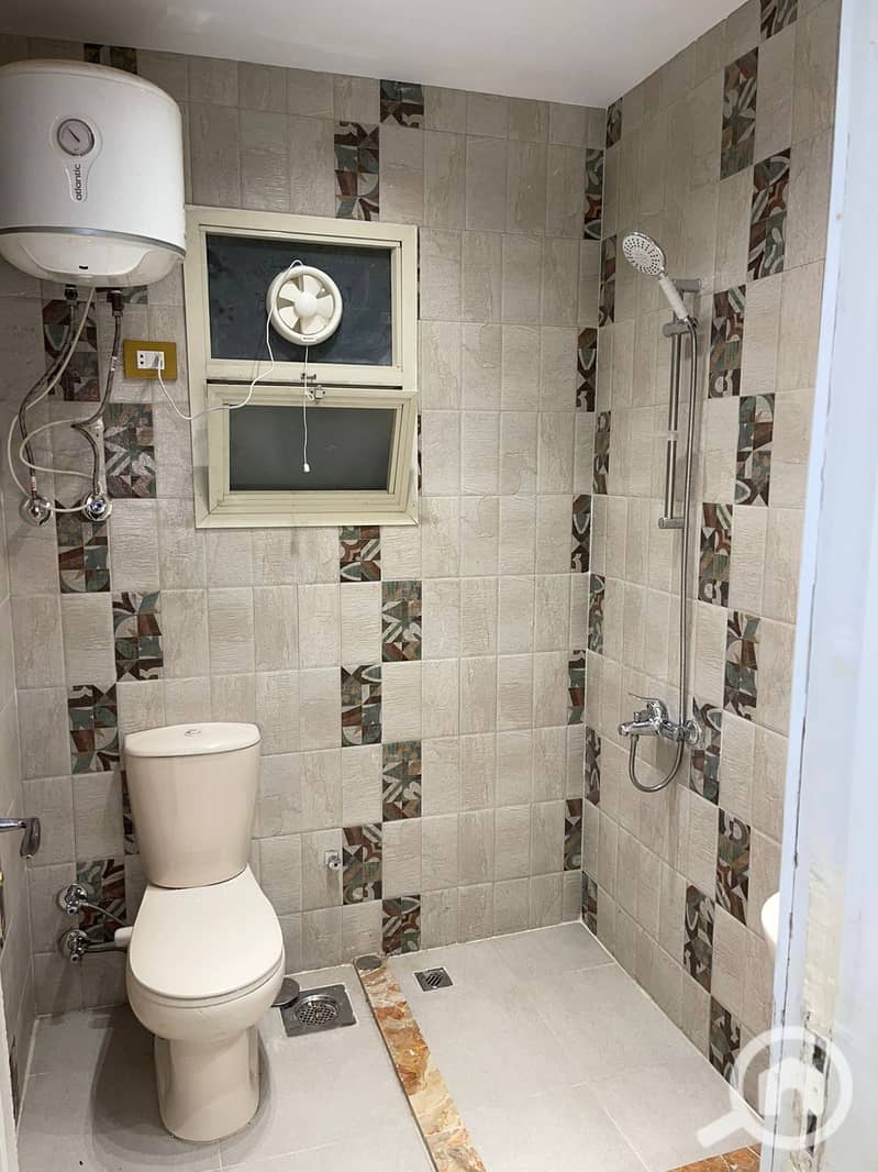 7 64debc0c-4928-45fb-9443-cfb45520fa04. jpeg