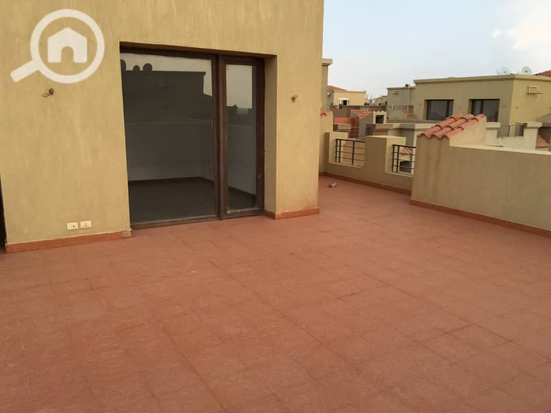 8 515014170_24658211757114176_3174926731529210787_n. jpg